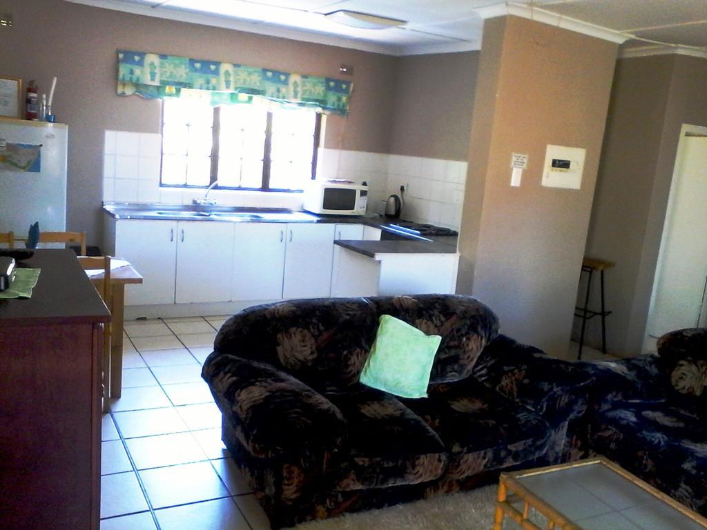 Vicky'S Holiday Accommodation Umkomaas Luaran gambar